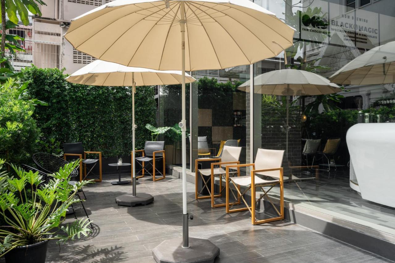 Seekers Finders Rama IV Hotel Surestay Collection By BW Bangkok Bagian luar foto