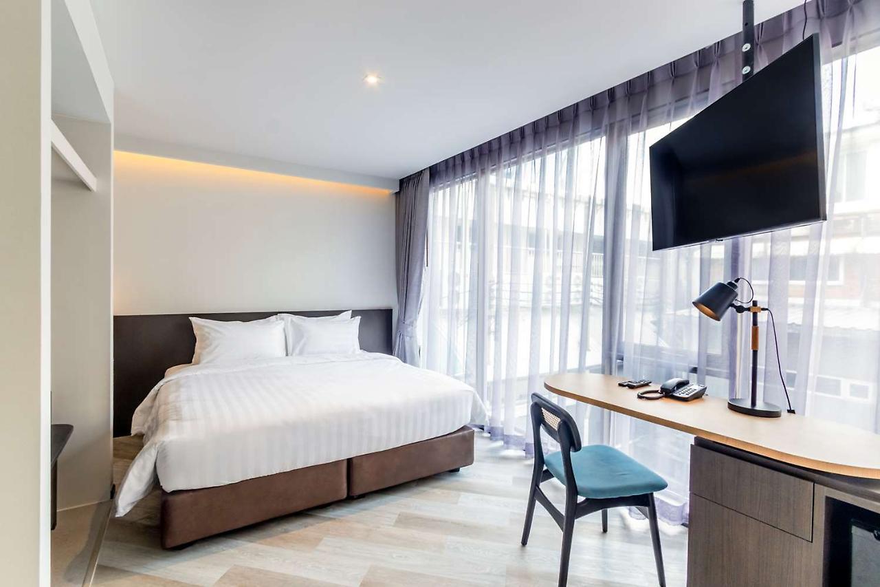 Seekers Finders Rama IV Hotel Surestay Collection By BW Bangkok Bagian luar foto